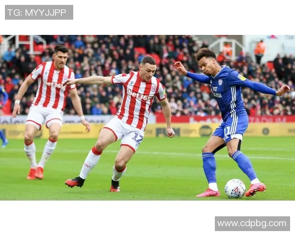 西布罗姆与斯托克的精彩对决揭示英冠联赛的激烈竞争与球队实力较量