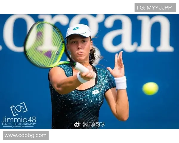 伊万与阿扎巅峰对决谁将成为网球赛场的新女王